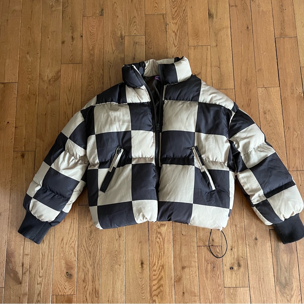 edikted Color Block Puffer Coat - Size XS - Picture 3 of 5